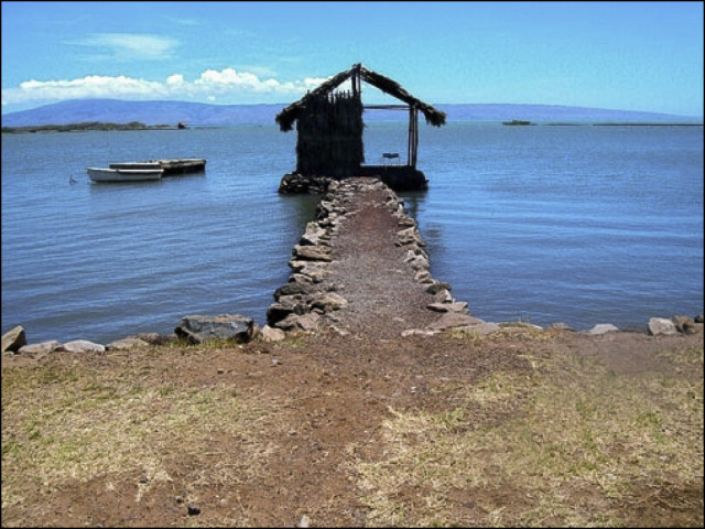 Bridge to Nowhere Molokai